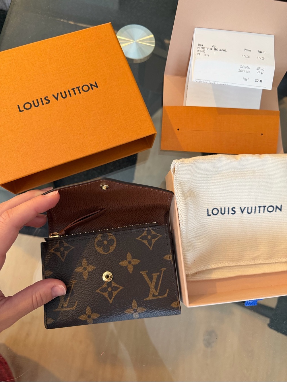 Louis Vuitton Monogram Snap Card Wallet - Brown/Gold - Picture 4 of 4